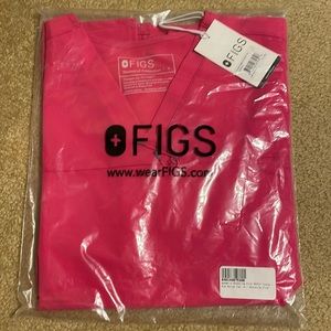 FIGS SCRUB TOP